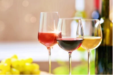 centro-de-adulto-mayor-vinos-bar